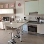 Residencial Geranios 13 Lägenhet