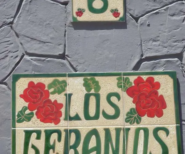 Апартаменты Residencial Geranios 13